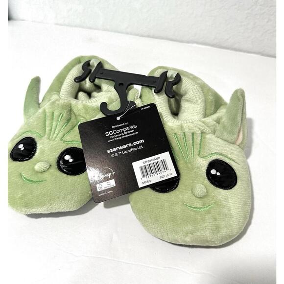 Disney Star Wars Baby Grogu/Yoda Green Slippers Size L 9-10 The Mandalorian New - Picture 3 of 6